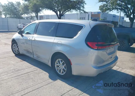 2024 Chrysler Pacifica Touring L z USA, uszkodzony, nr VIN 2C4RC1BG7RR132271